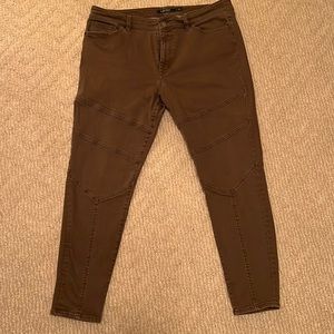 Lauren Ralph Lauren skinny leg Brown Jeans size 16.